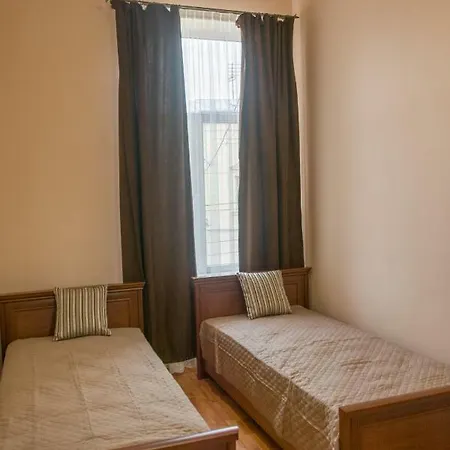 In The Centre Apartment